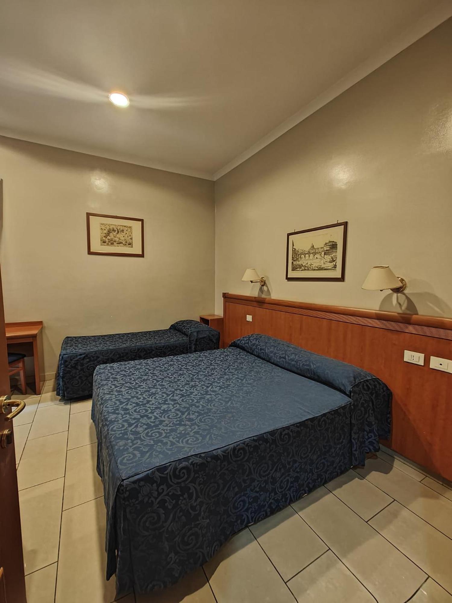 Domus Roxy Hotel Rome Buitenkant foto
